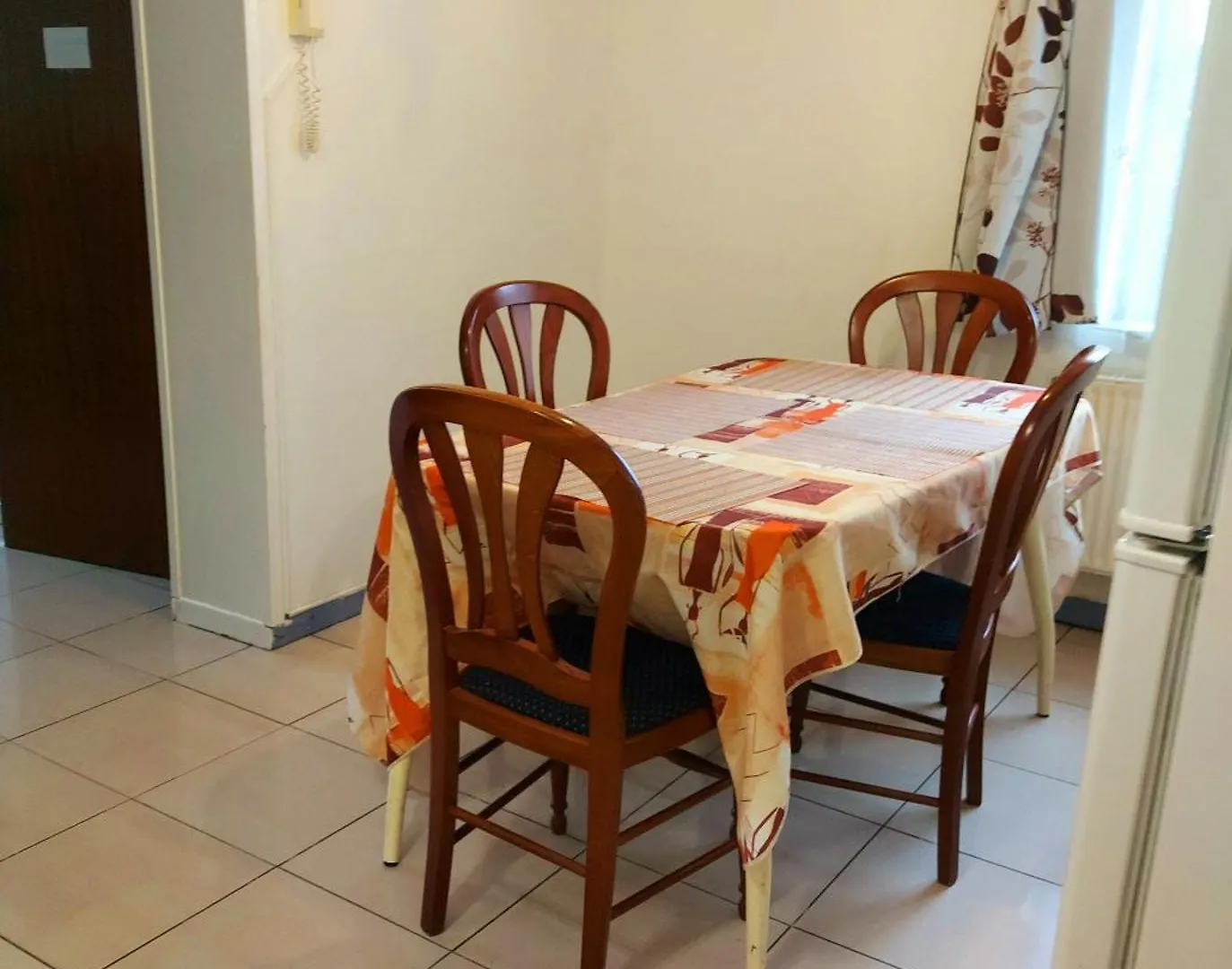 Frühstückspension Belle Chambre Dans Un Quartier Calme Brüssel